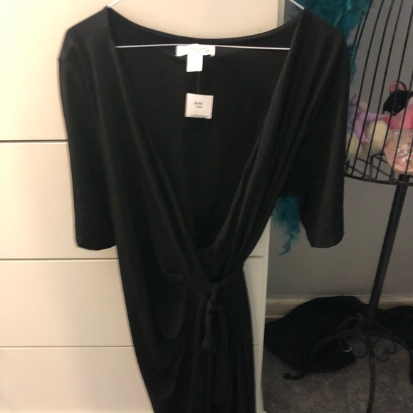 Motherhood Maternity Waist tie wrap surplice dress - Picture 2 of 4